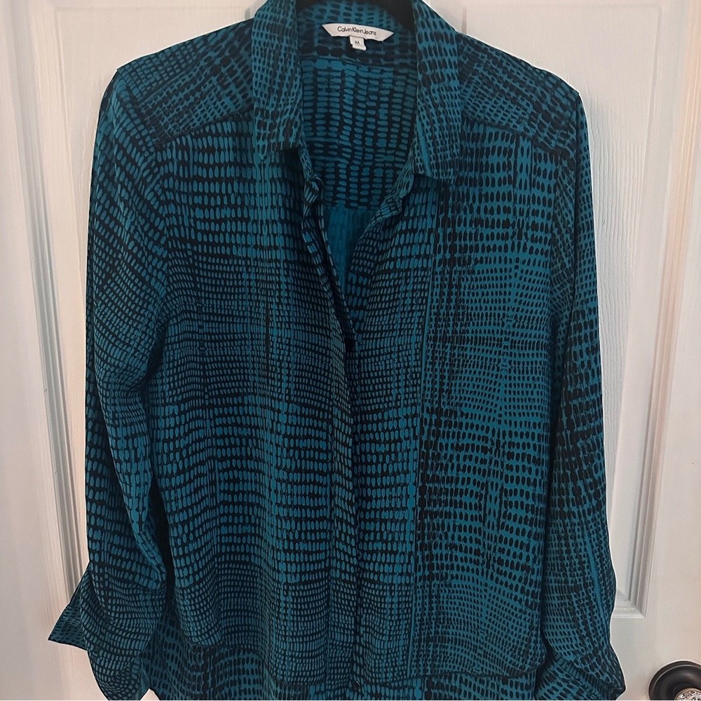 Calvin Klein Jeans M Teal Black Abstract Print Button Down Blouse Tunic Shirt - Picture 6 of 8